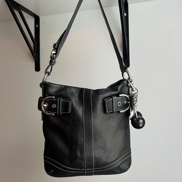 Vintage Coach Black Leather Shoulder Soho buckle Bag - Picture 1 of 10
